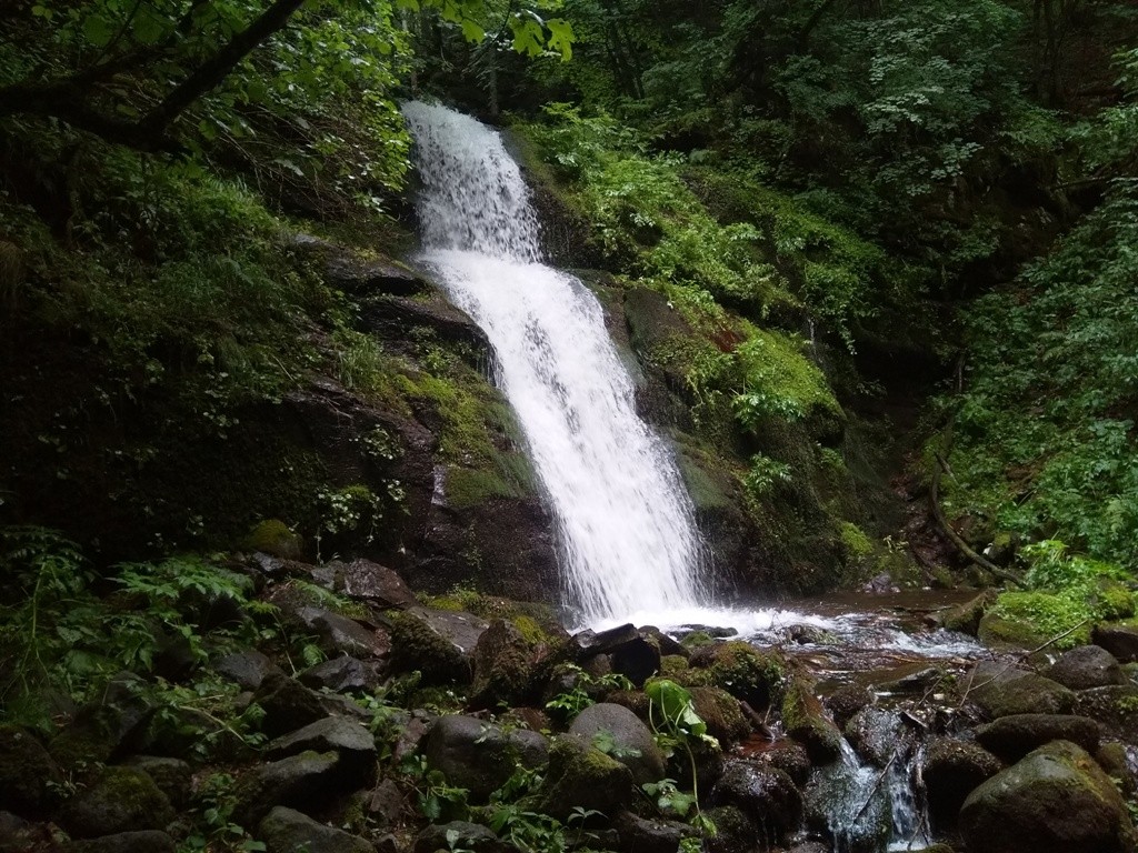 Waterfall Grujin skok