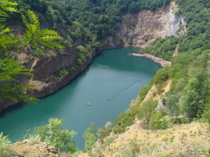 Ledinačko jezero